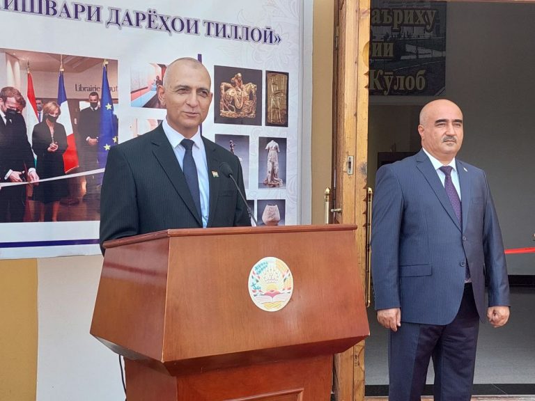 Ифтитоҳи намоиши сайёри “Тоҷикистон – кишвари дарёҳои тиллоӣ” дар шаҳри Кӯлоб